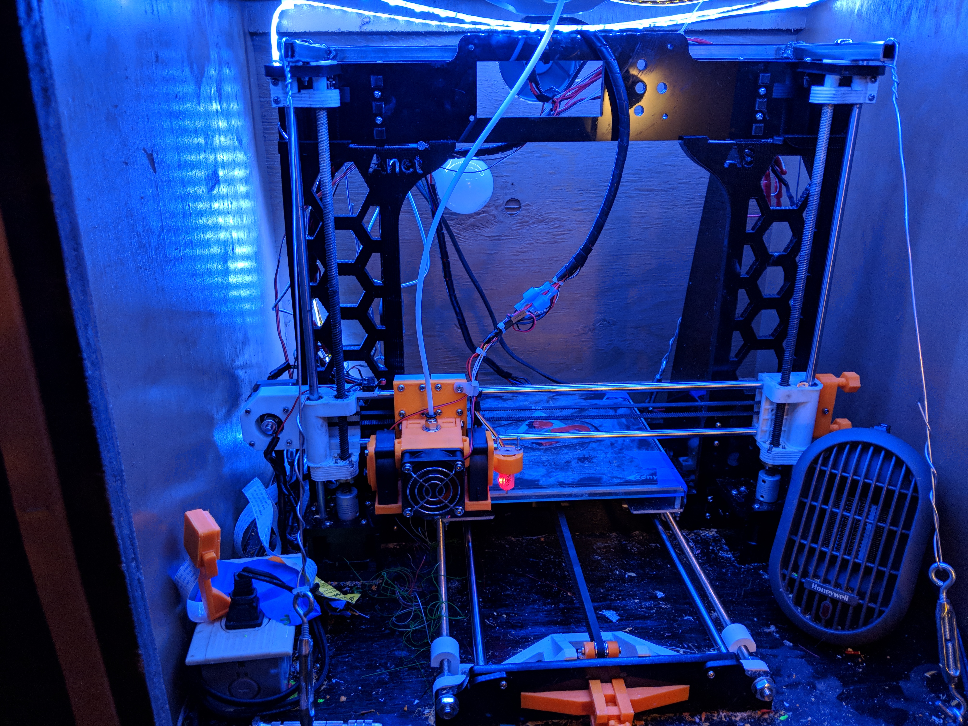 MakerMike E3D V6 Dual Blower Extruder Body (Anet A8)
