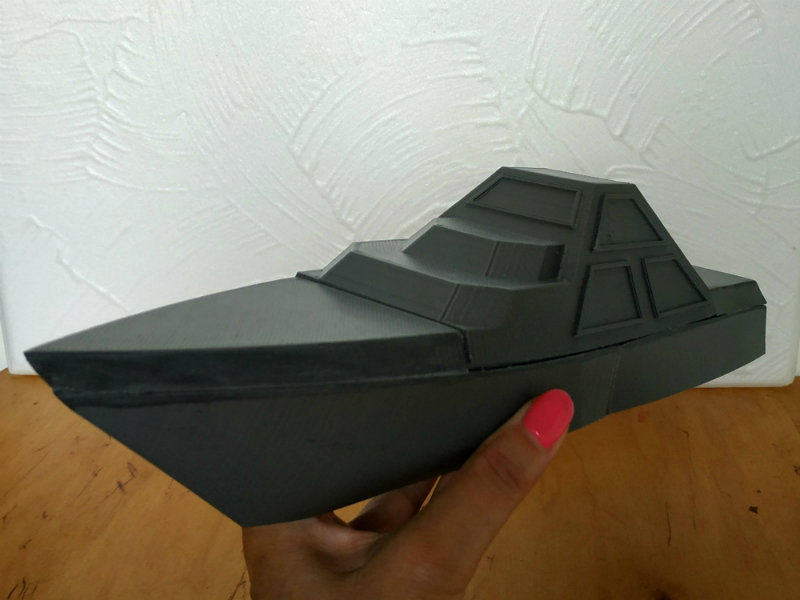DARINS - stealth boat with reactionless propulsion drive