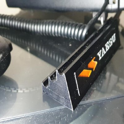 Yaesu FT-857 FT- 897 etc stand | 3d print model