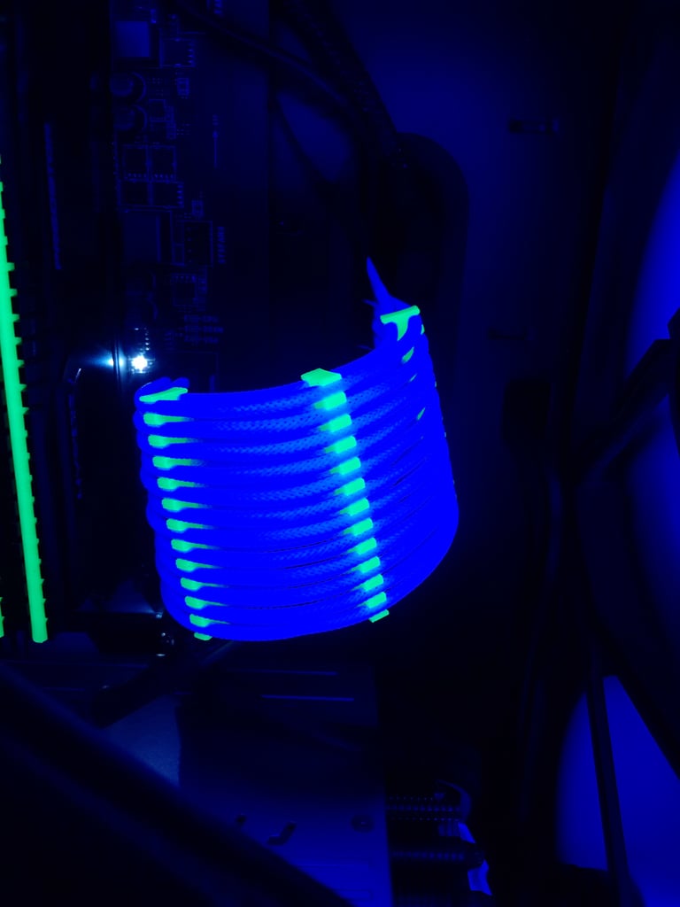Pc wiring management