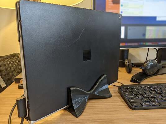 Elegant Vertical Laptop Stand - Different profiles compatible with many types of laptops! | 3d print model