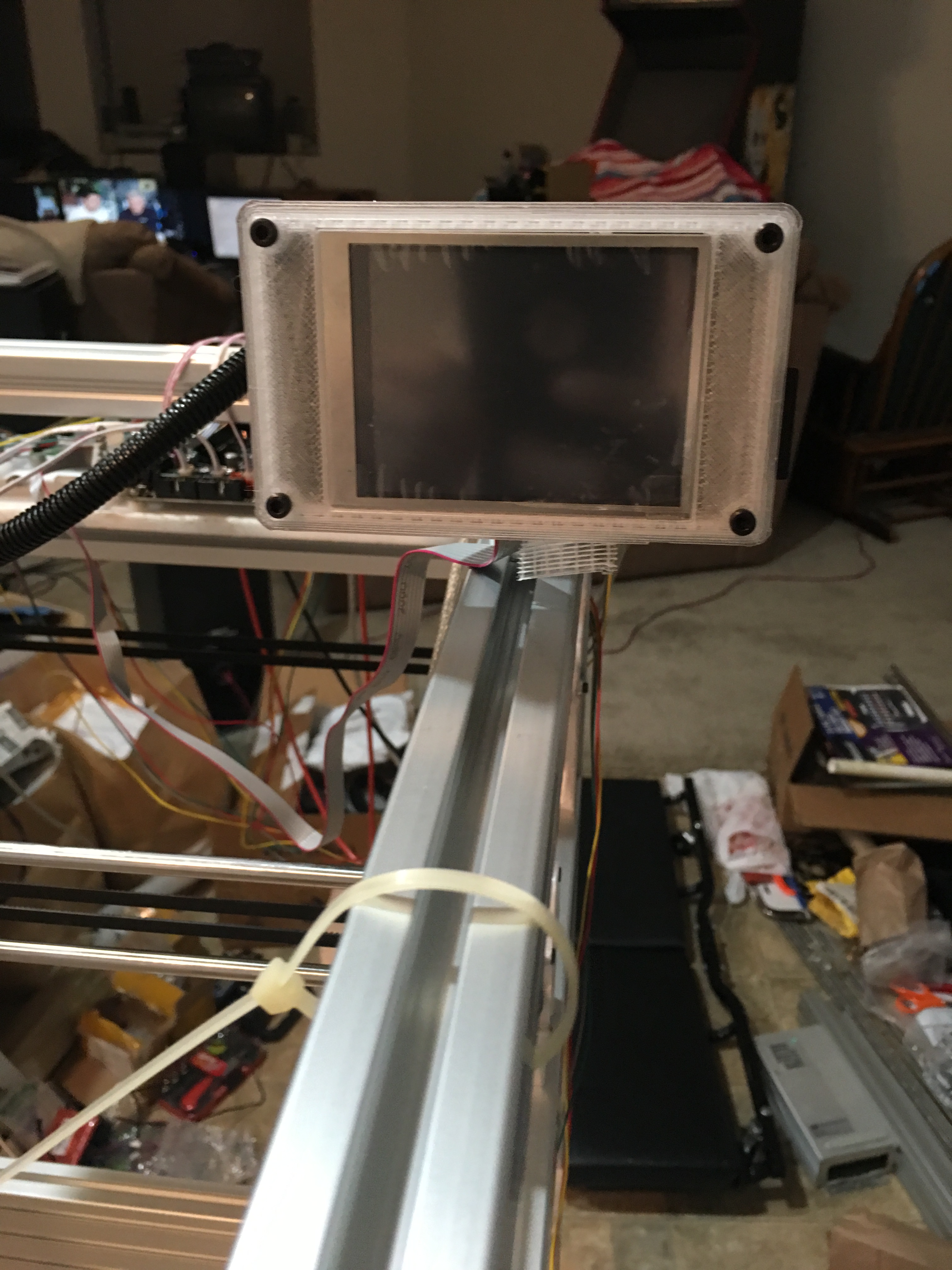 Hypercube Evolution TFT32 case_bracket