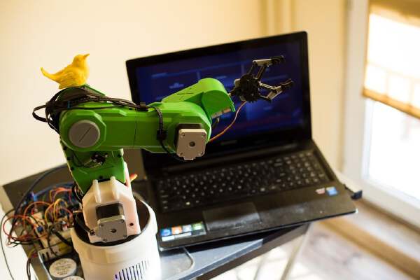 Bastion Inspired Robotic Arm | 3d print model