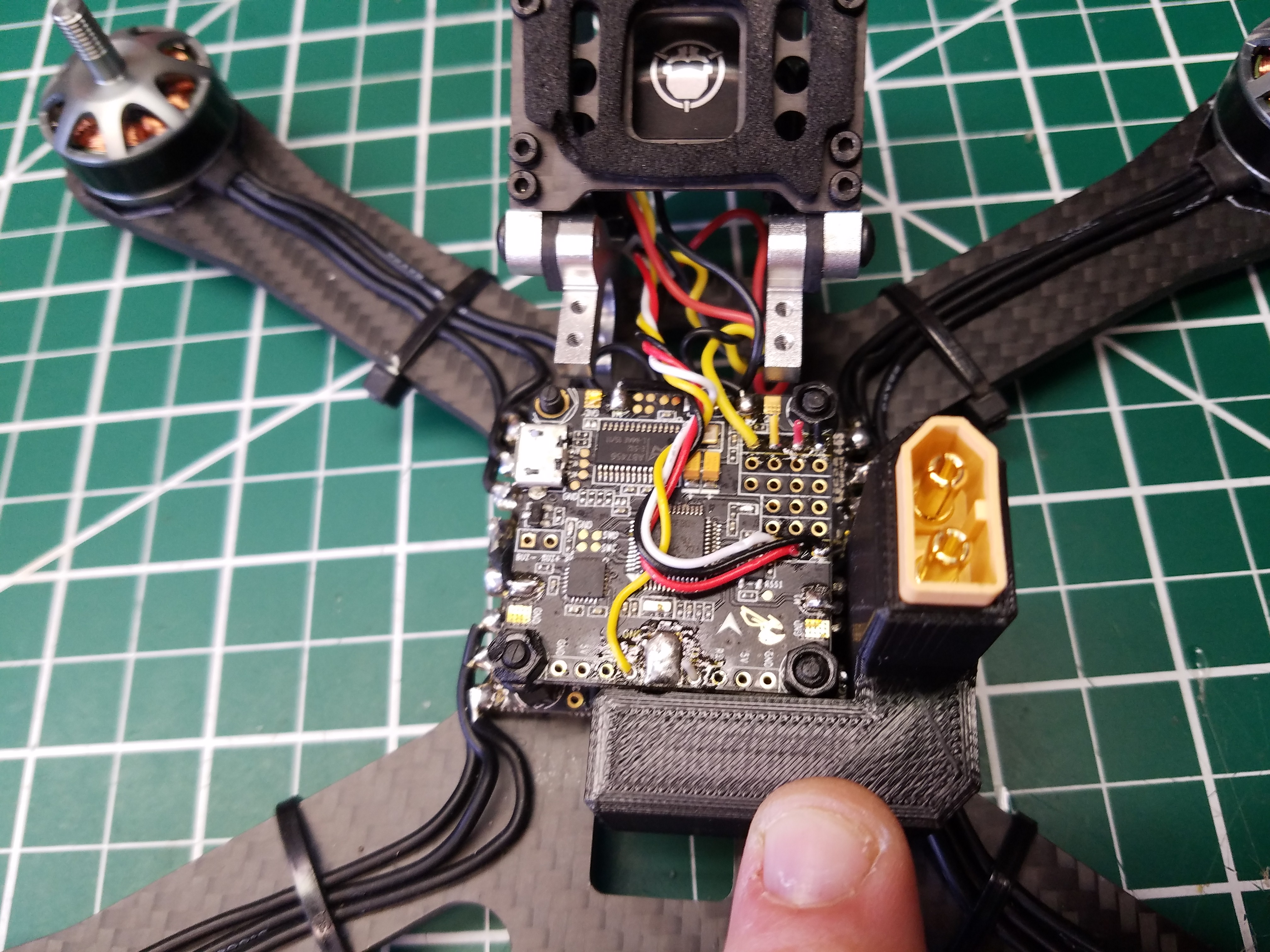 Chameleon XT60 Arm Brace