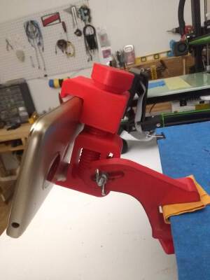Printer Bed Phone Mount | 3d print model
