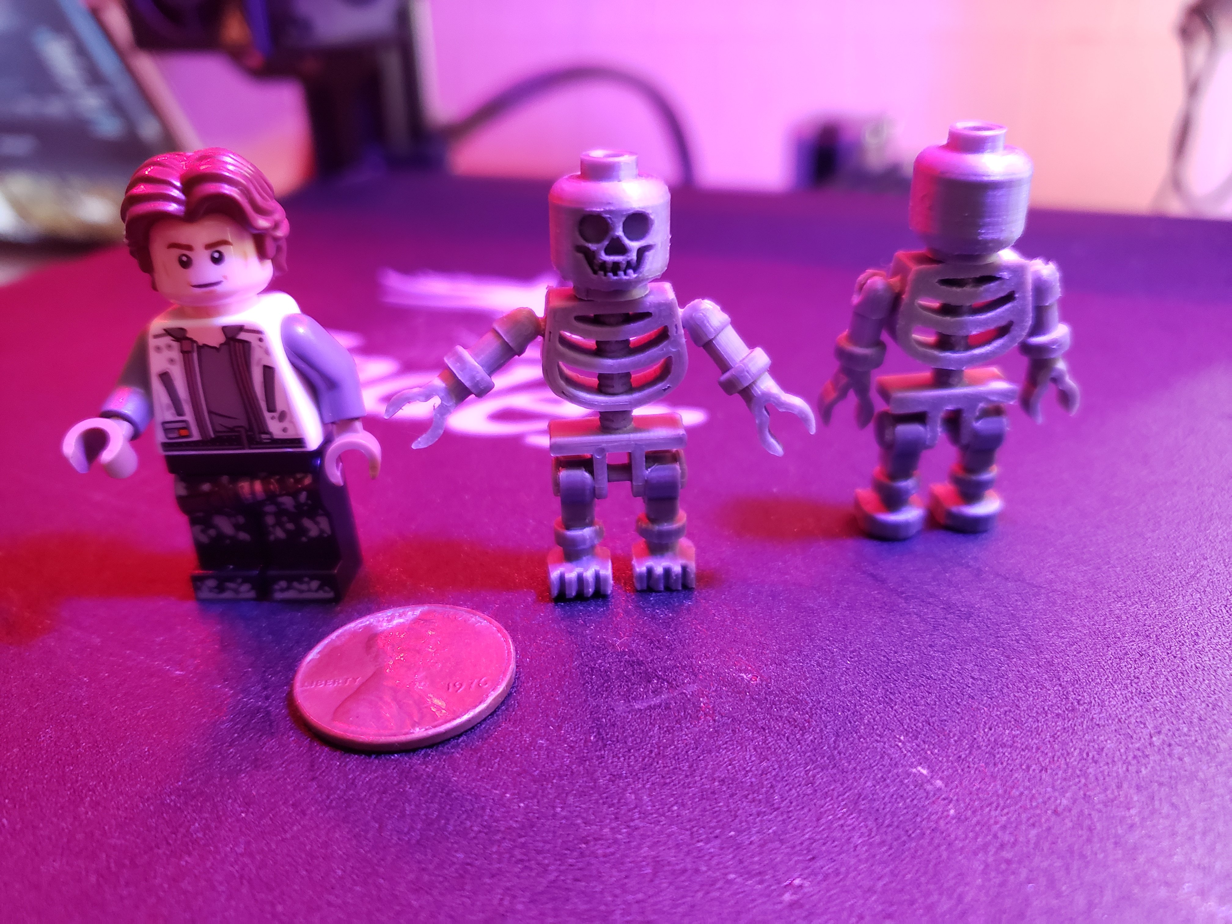 Lego Skeleton Minifigure