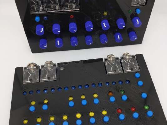 Division 6 Business Card Sequence and Synthesizer Case | 3d print model