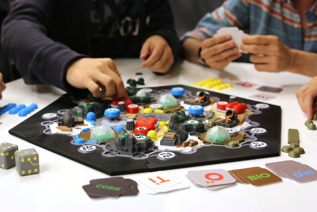 Settlers in Space (Catan) (Multi-Color)