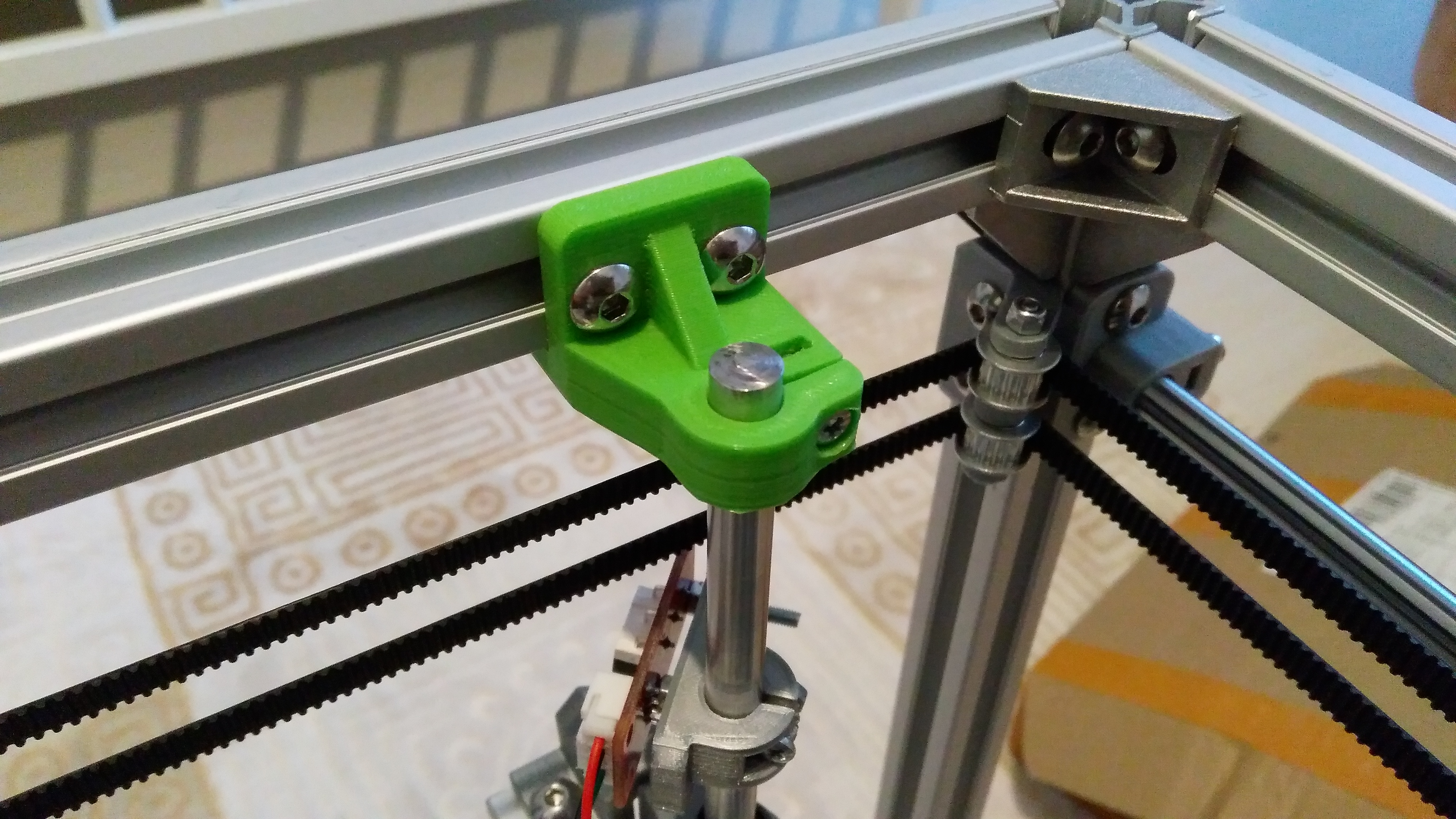 Redesigned HyperCube z-axis shaft clamp
