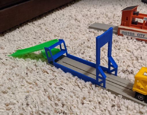 Car Unloading Replacement Structure for Tyco Trucking US1 | 3d print model