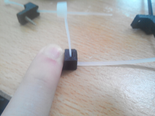 Ziptie managment - parametric | 3d print model