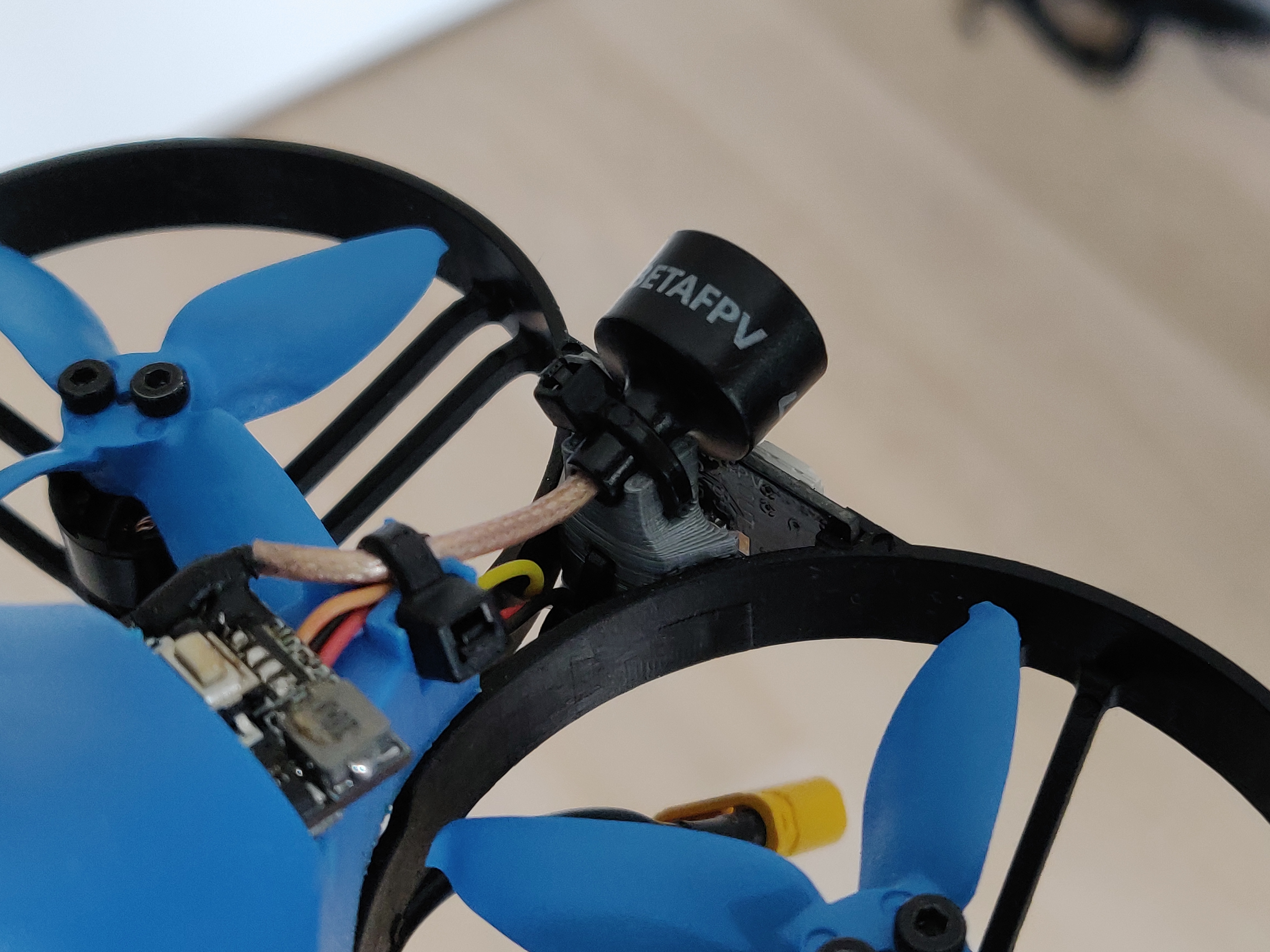 Betafpv 85x antenna support