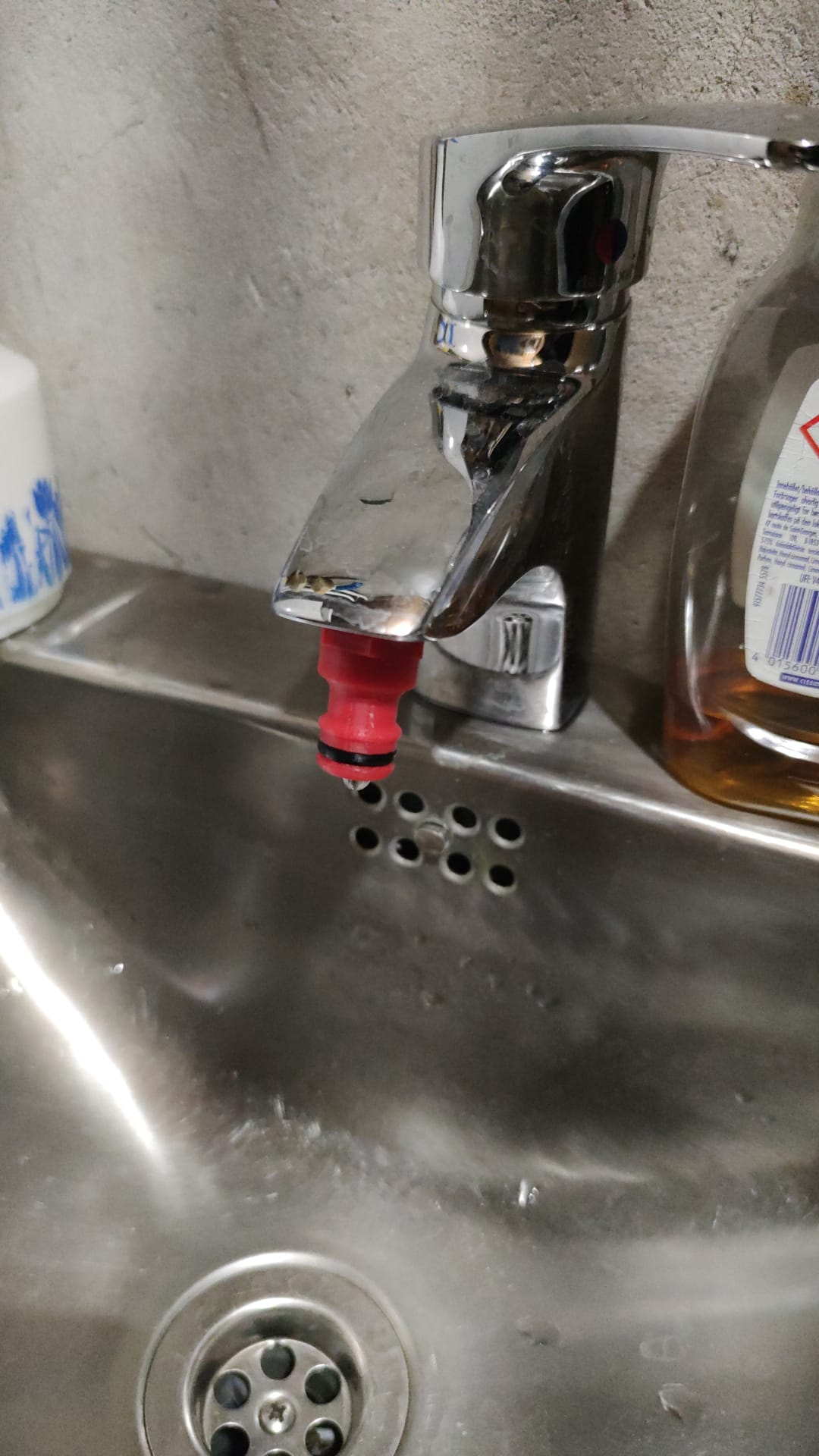 Faucet M24 aerator to garden hose connector