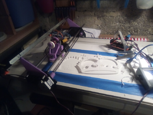 Micro-Rider : a lightweight platform to draw_cut on large surfaces. | 3d print model