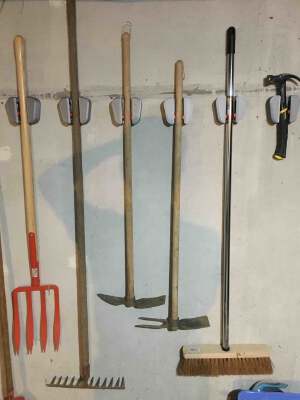 Garden tool holder - Porte outil de jardin | 3d print model