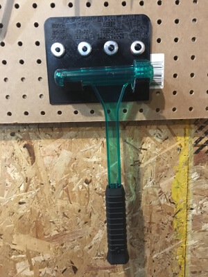 Bullet Puller Kinetic Hammer Cabela's Reloading Pegboard Holder | 3d print model
