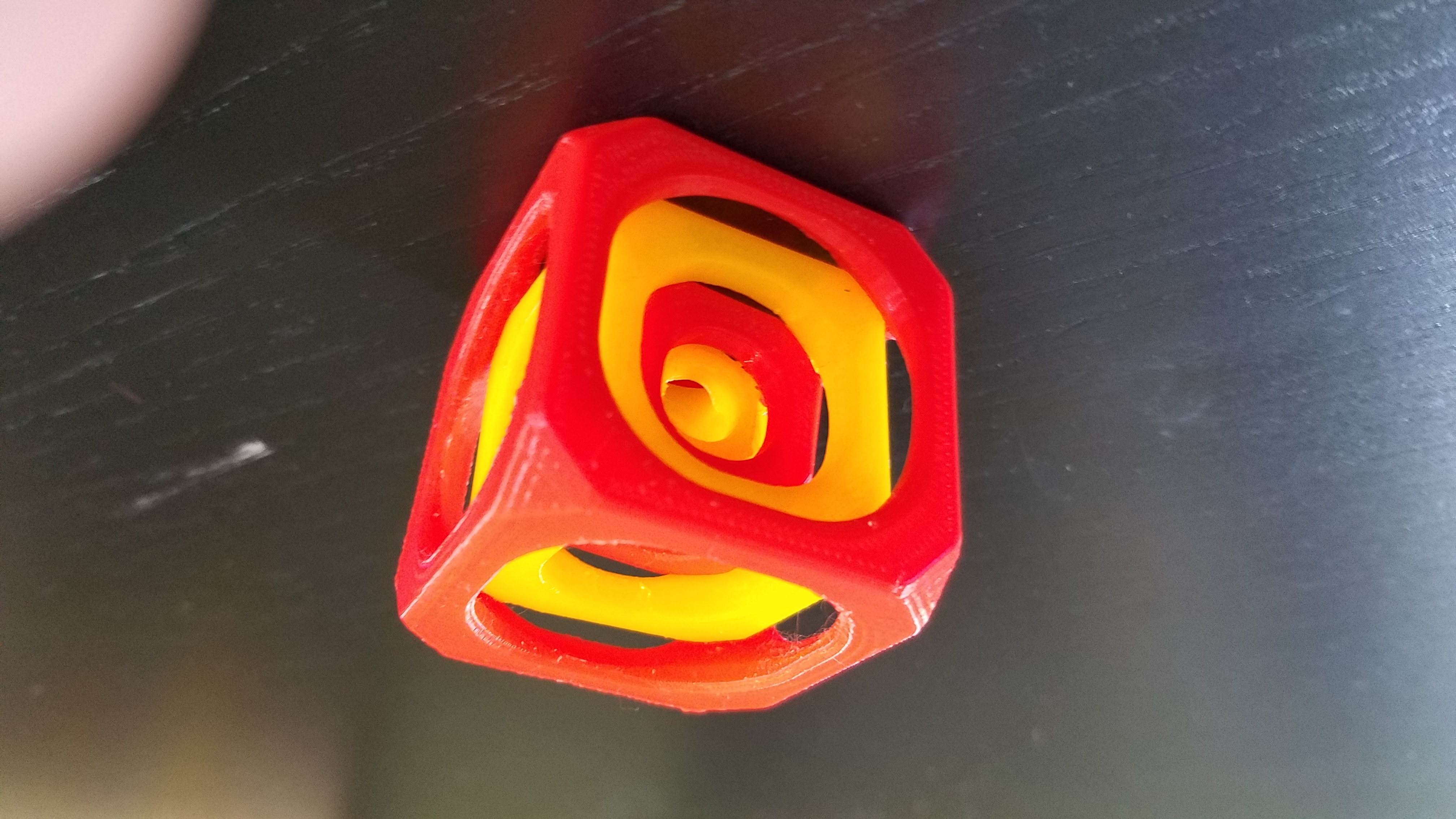 Cuber-001
