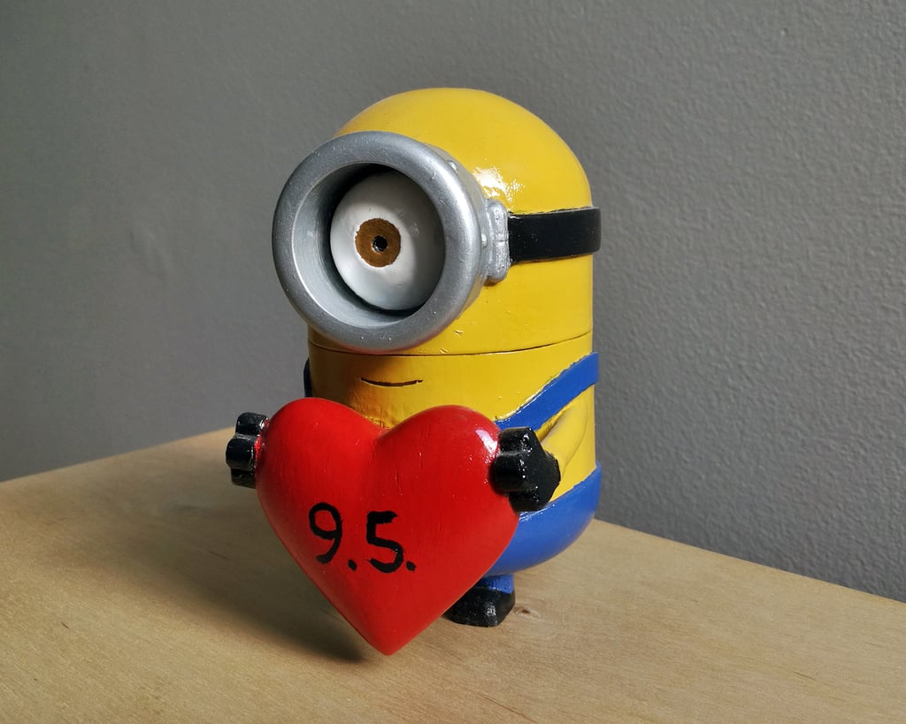 Minion Heart Gift Box