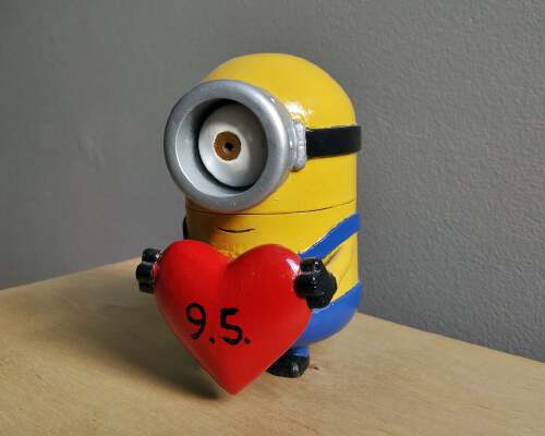 Minion Heart Gift Box | 3d print model