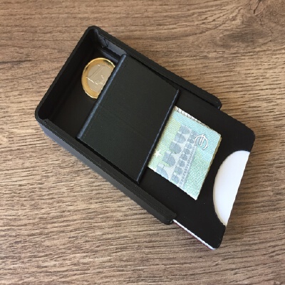 Slim Snapping Card Wallet with Coin Case and Money Clip | 3d print model
