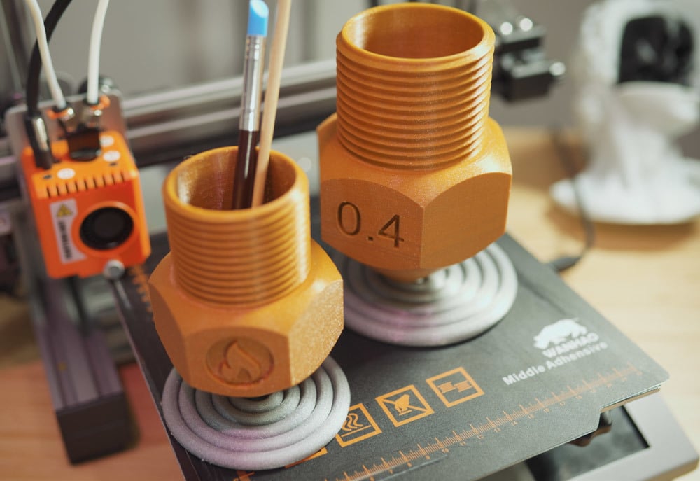 Nozzle pencil box