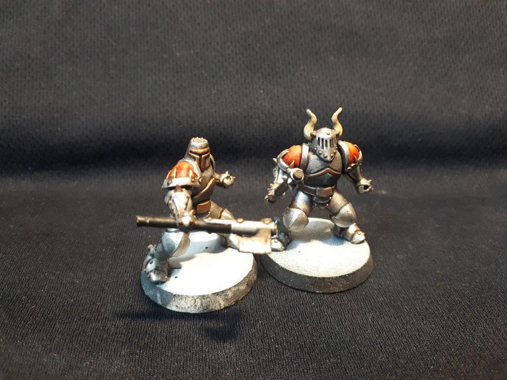 Knight_Chaos warrior figurine