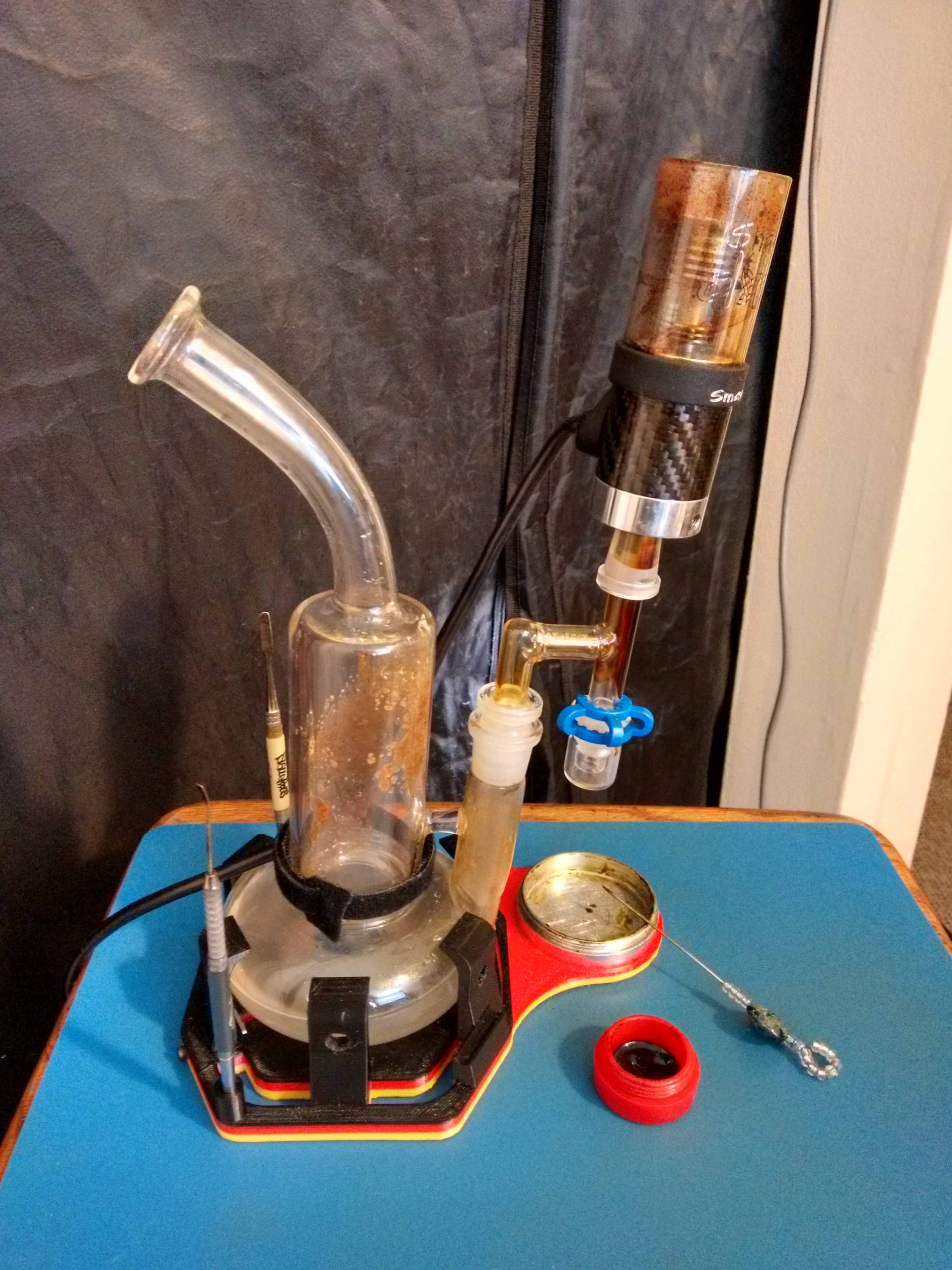 Smokenado Stand with Tool and Dish Holder