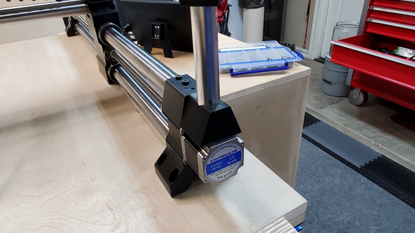 OneFinity CNC Vacuum hose boom mount