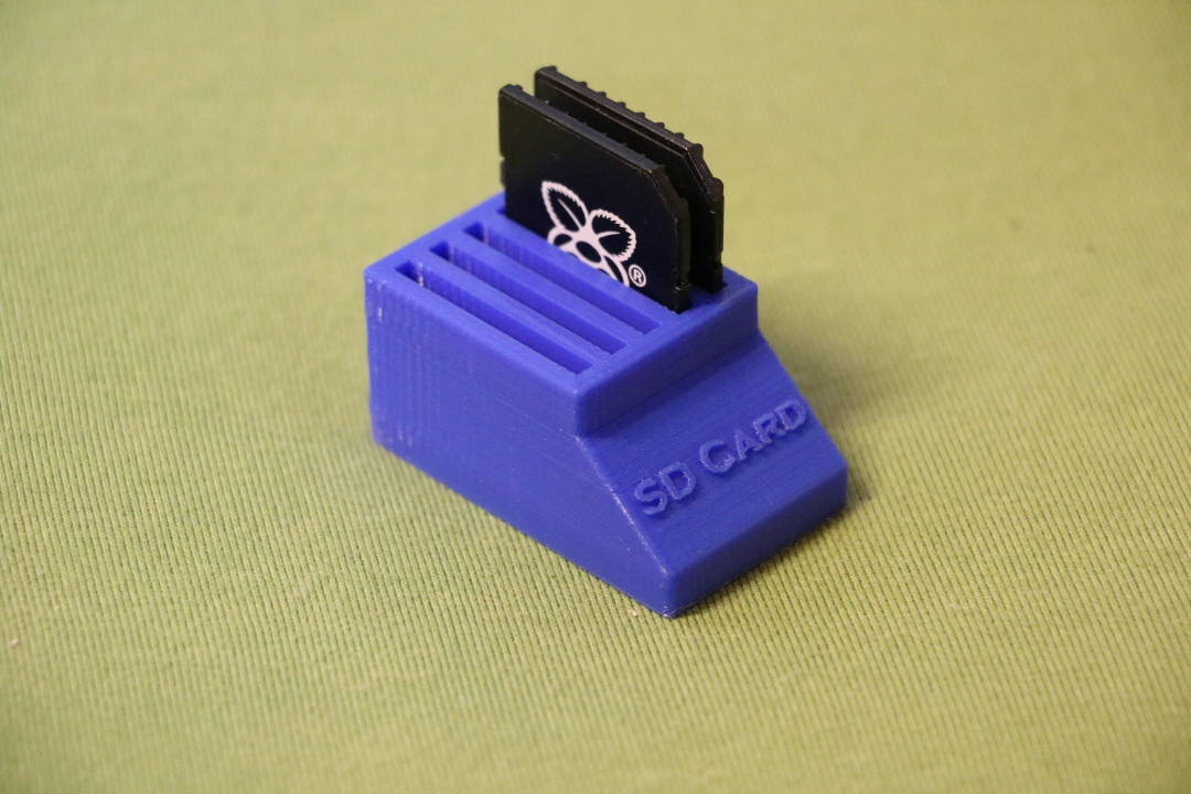 Simple 5 Slot SD-Card holder