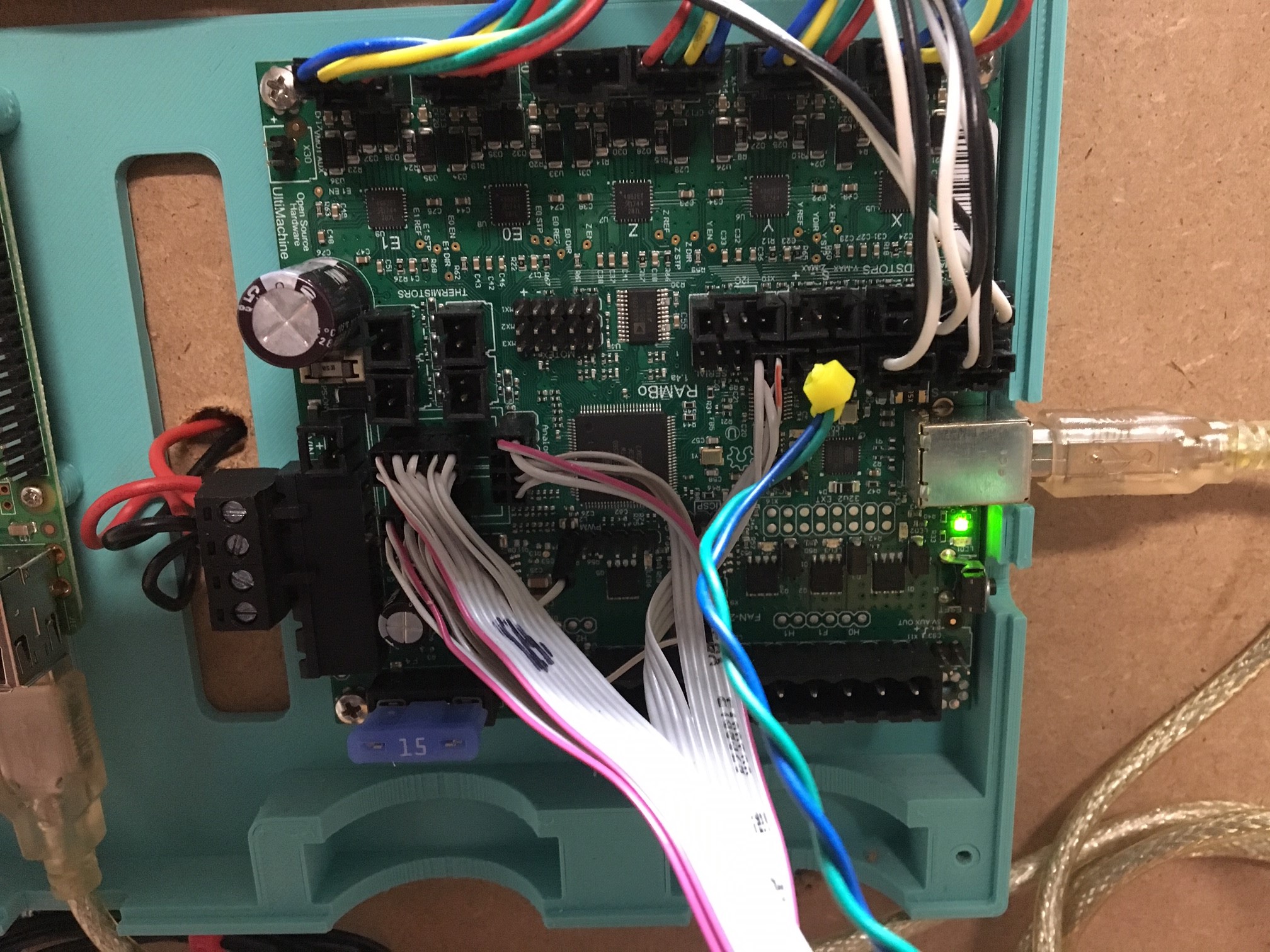 a06dd5ab-5b4a-4ee0-b36f-3e915272f758