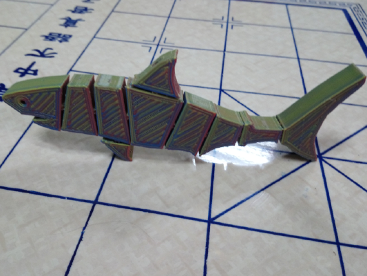 Flexi shark with hidden links | 3d print model