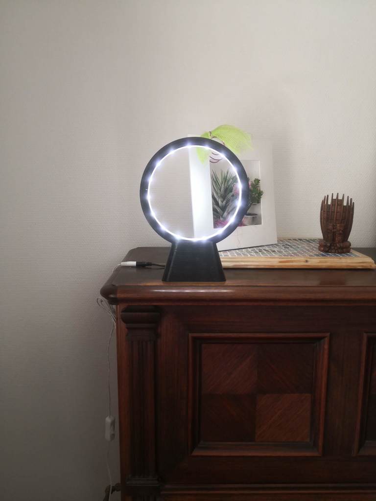 Ring Lamp