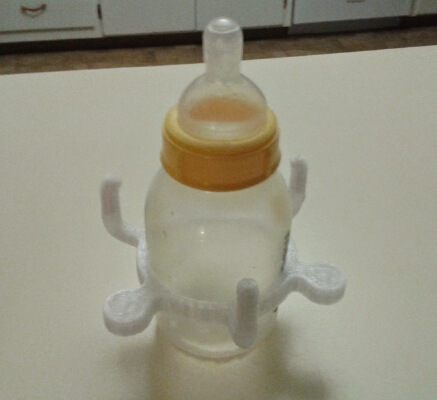 Training Grips for Medela Baby Bottles | 3d print model